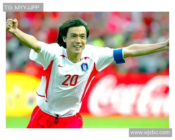 足球场上的传奇守护者：那些出名的边后卫明星们的辉煌历程与成就